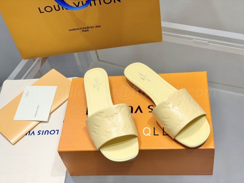 Louis Vuitton Women's Slippers 97